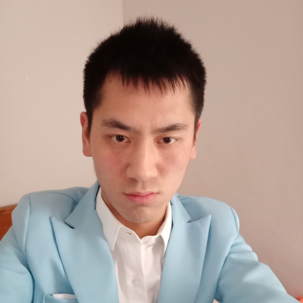 欣慰萝莉的照片