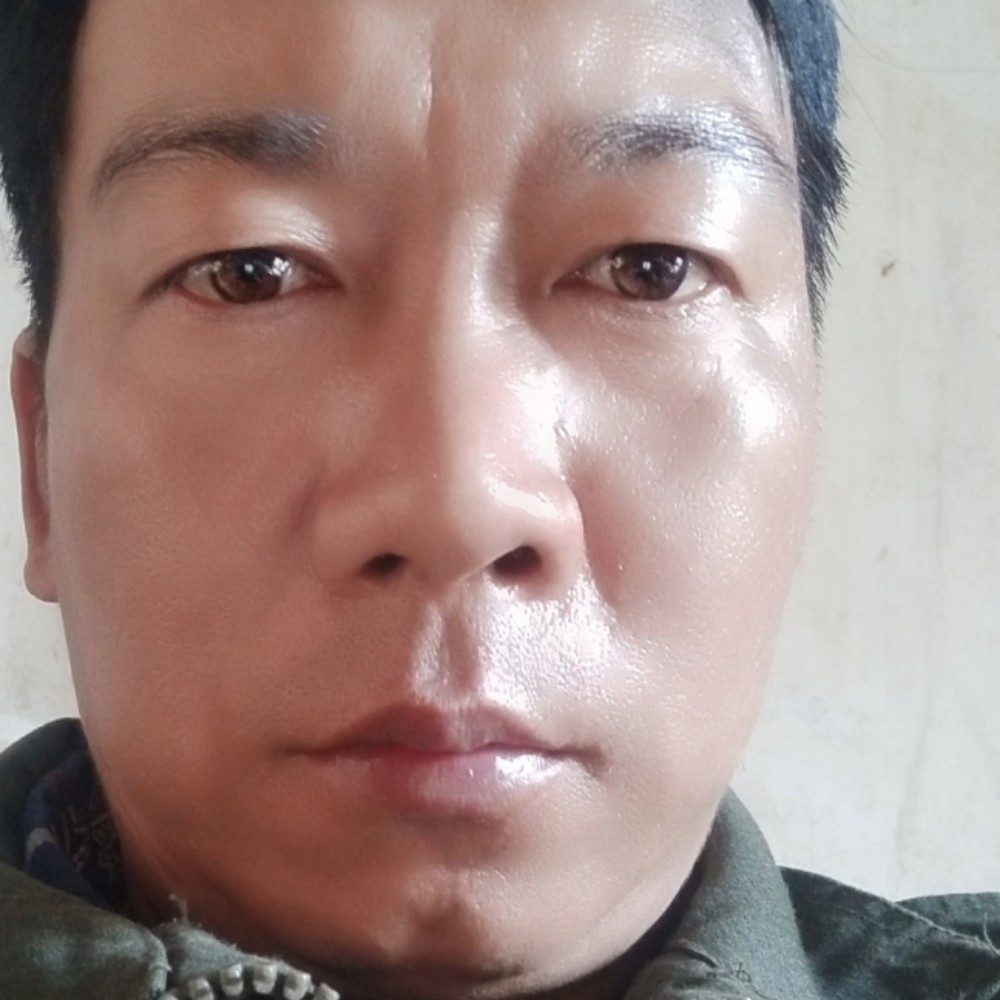 微笑改变冷艳的照片