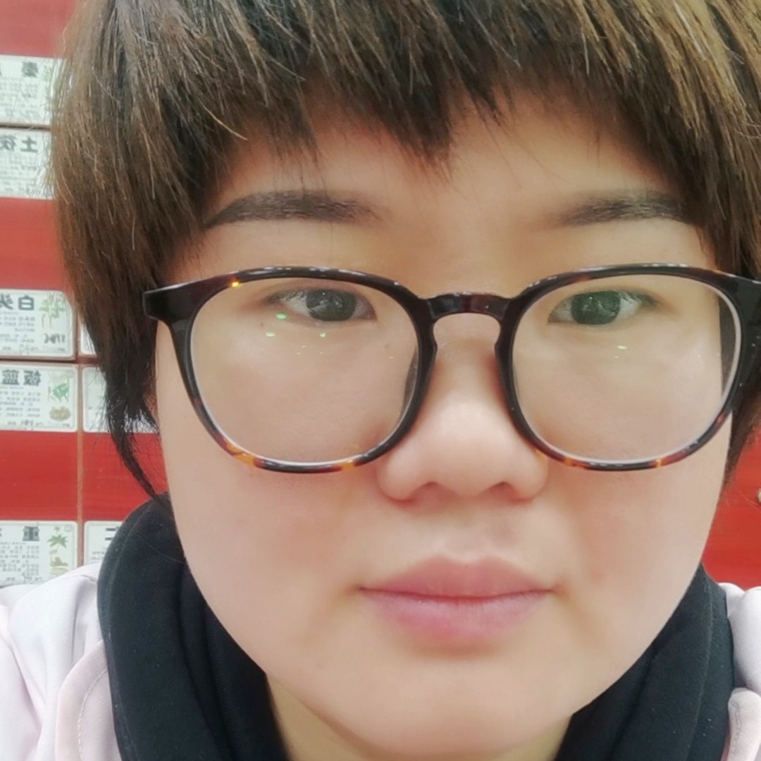 夏一诺的照片