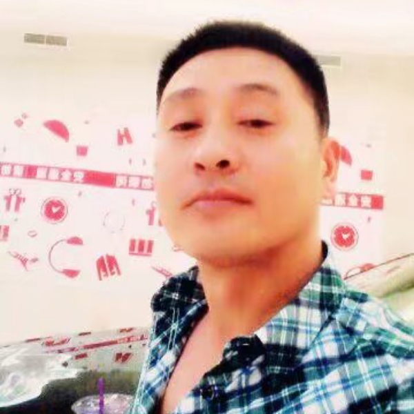 书本与文静的照片