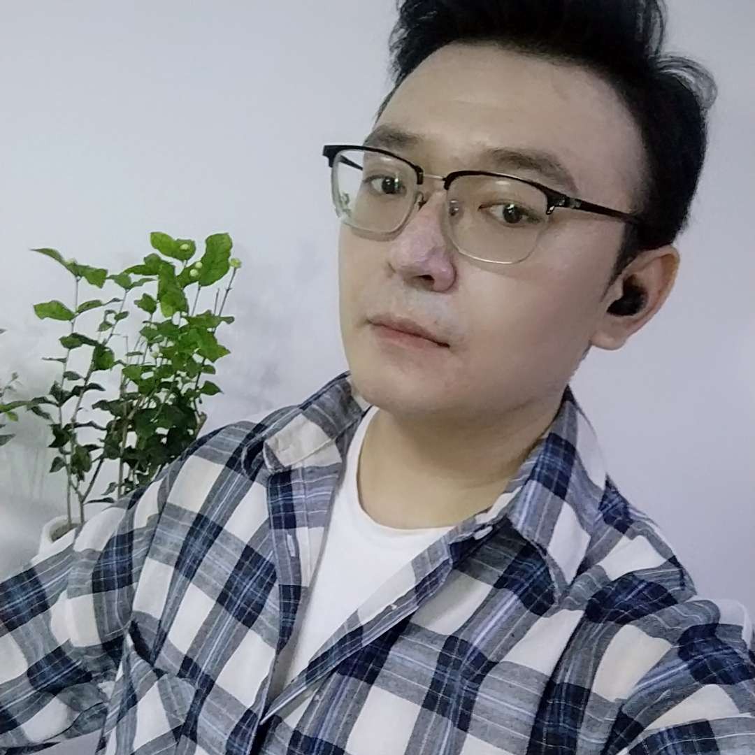 韩骞昊的照片