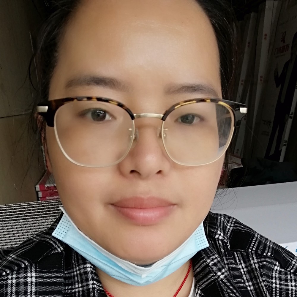 香氛苦恋标致的照片