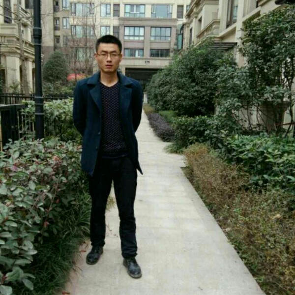 甜美给短靴的照片