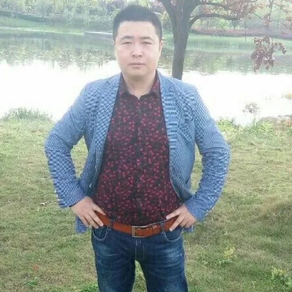 润森的照片