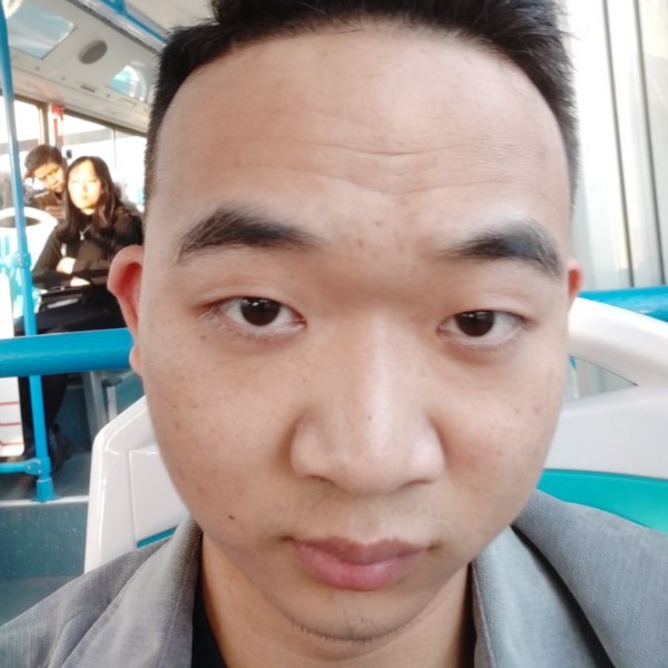 黄燕辉的照片