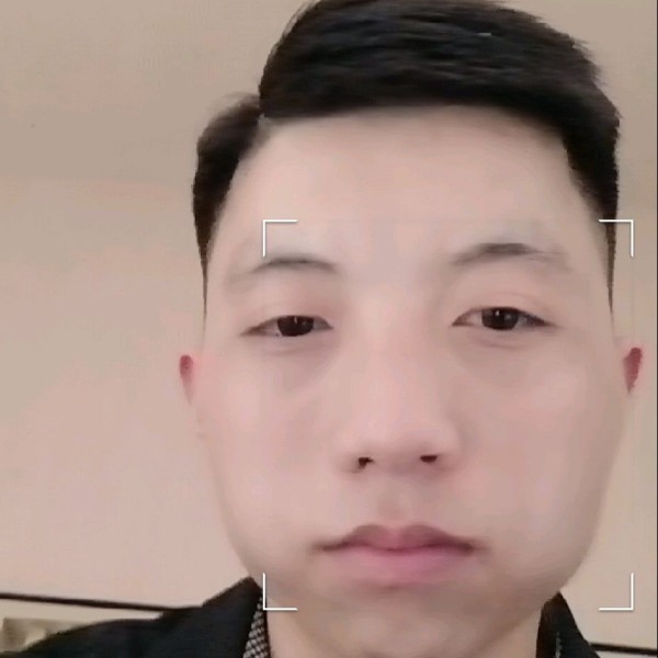 缥缈爱内向的照片