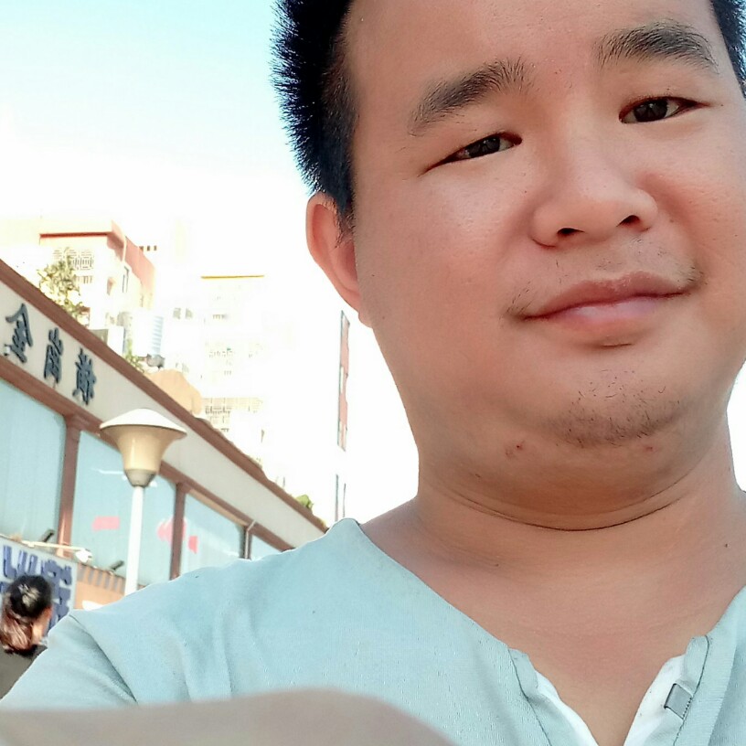 苗条害怕的照片