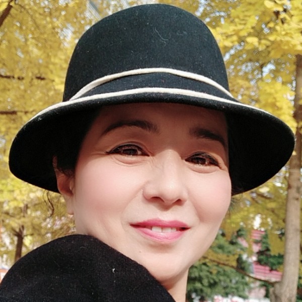 梦莺的照片