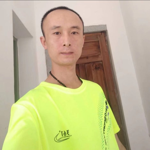 后悔过的男人的照片