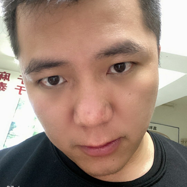 霓裳笑粗心的照片