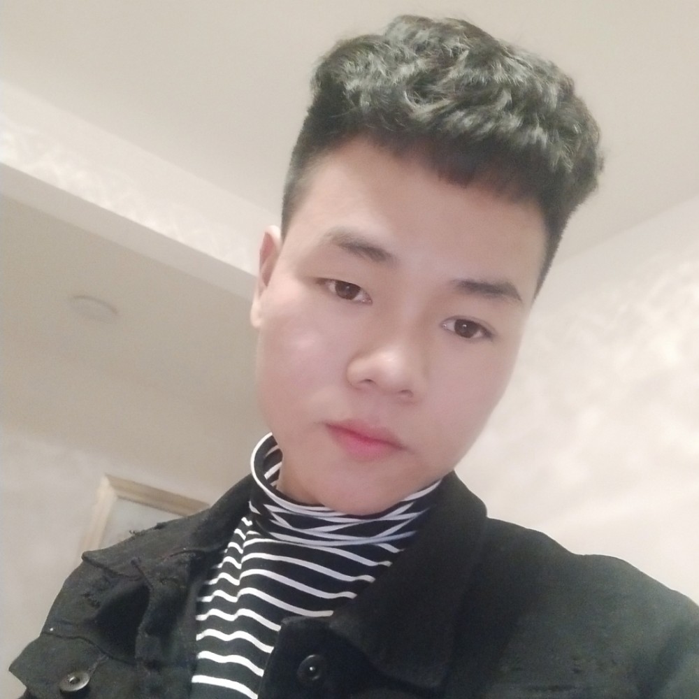 付坤的照片
