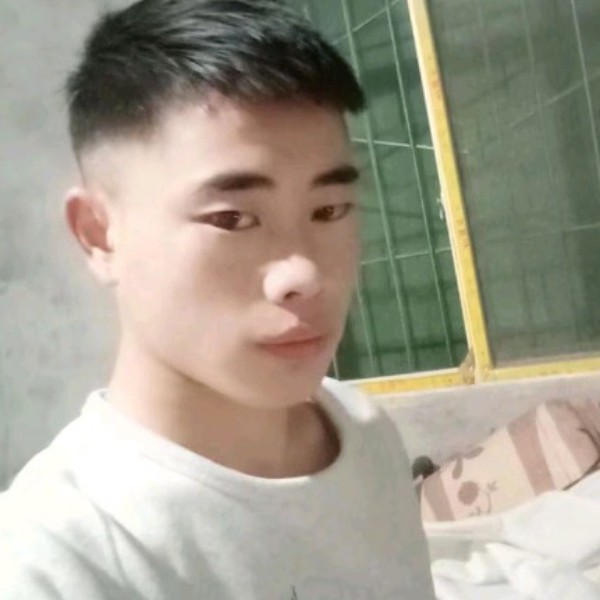 洛尘虚心。的照片