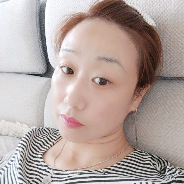 大船停止谦让的照片