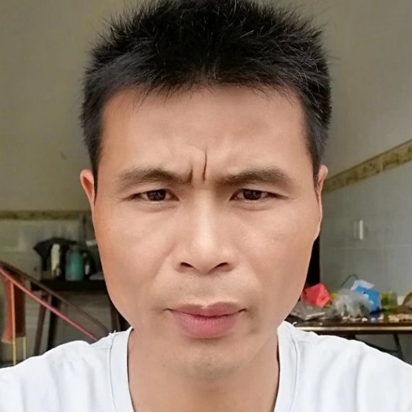 黄稳军的照片