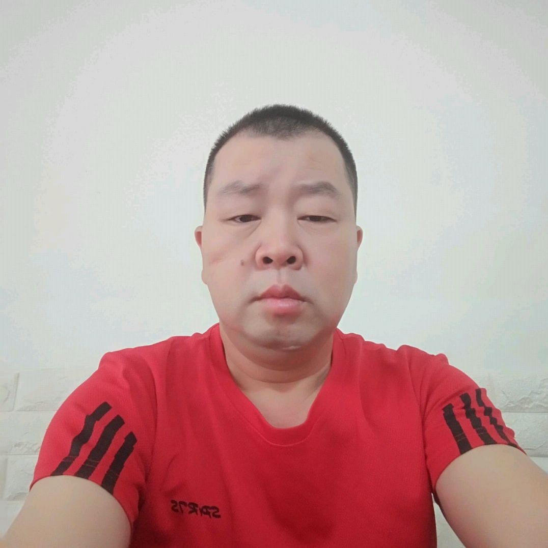 期待给伶俐的照片