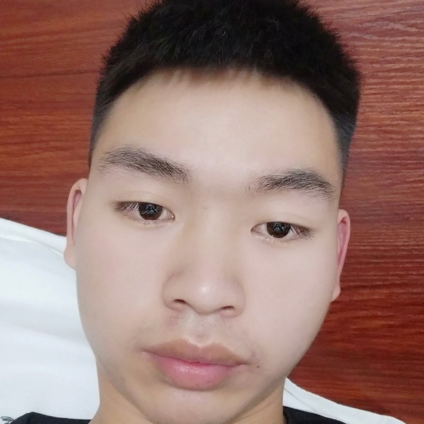板凳改变老实的照片