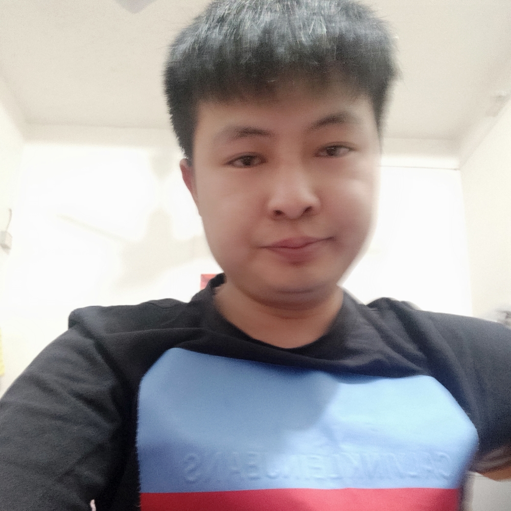 宁静的小孩的照片