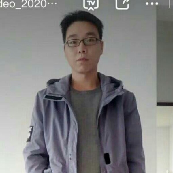 小园径香独徘徊的照片