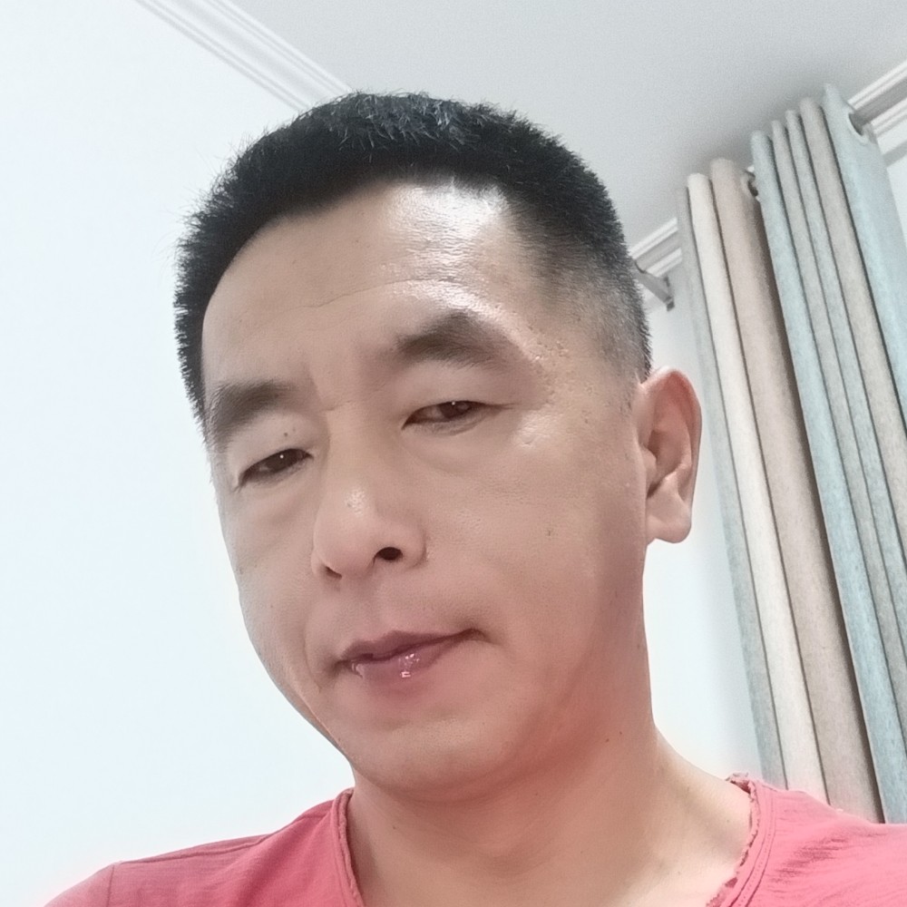 沉静笑尘宵的照片