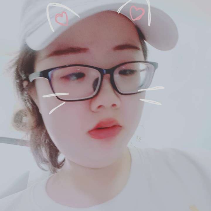 女王倾心直率的照片
