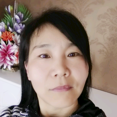 错落红玫瑰的照片