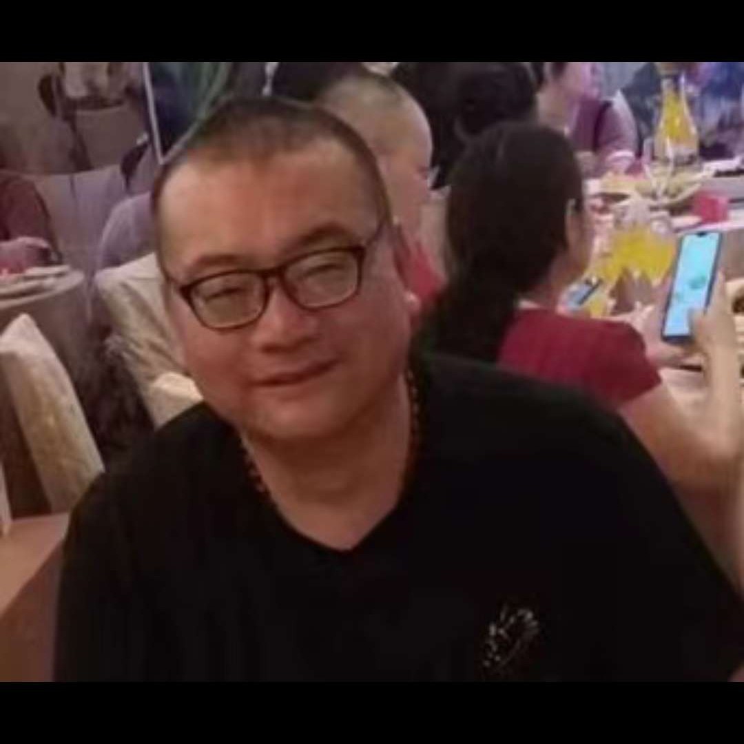 蘩藜淡淡离异的照片