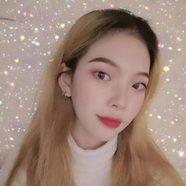 琳琳的照片