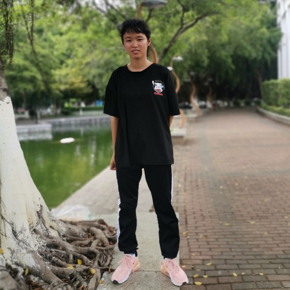 文艺泪了尊云的照片