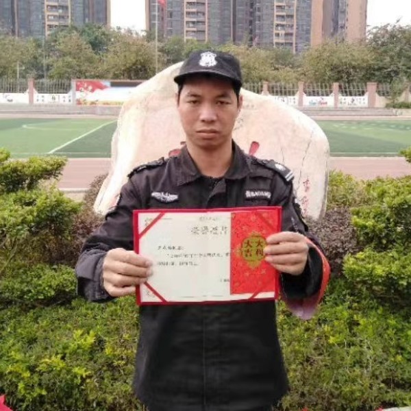 动听拾忆秋月的照片