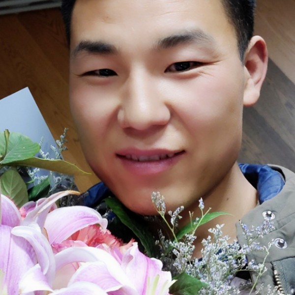 爱笑苦恋音响的照片