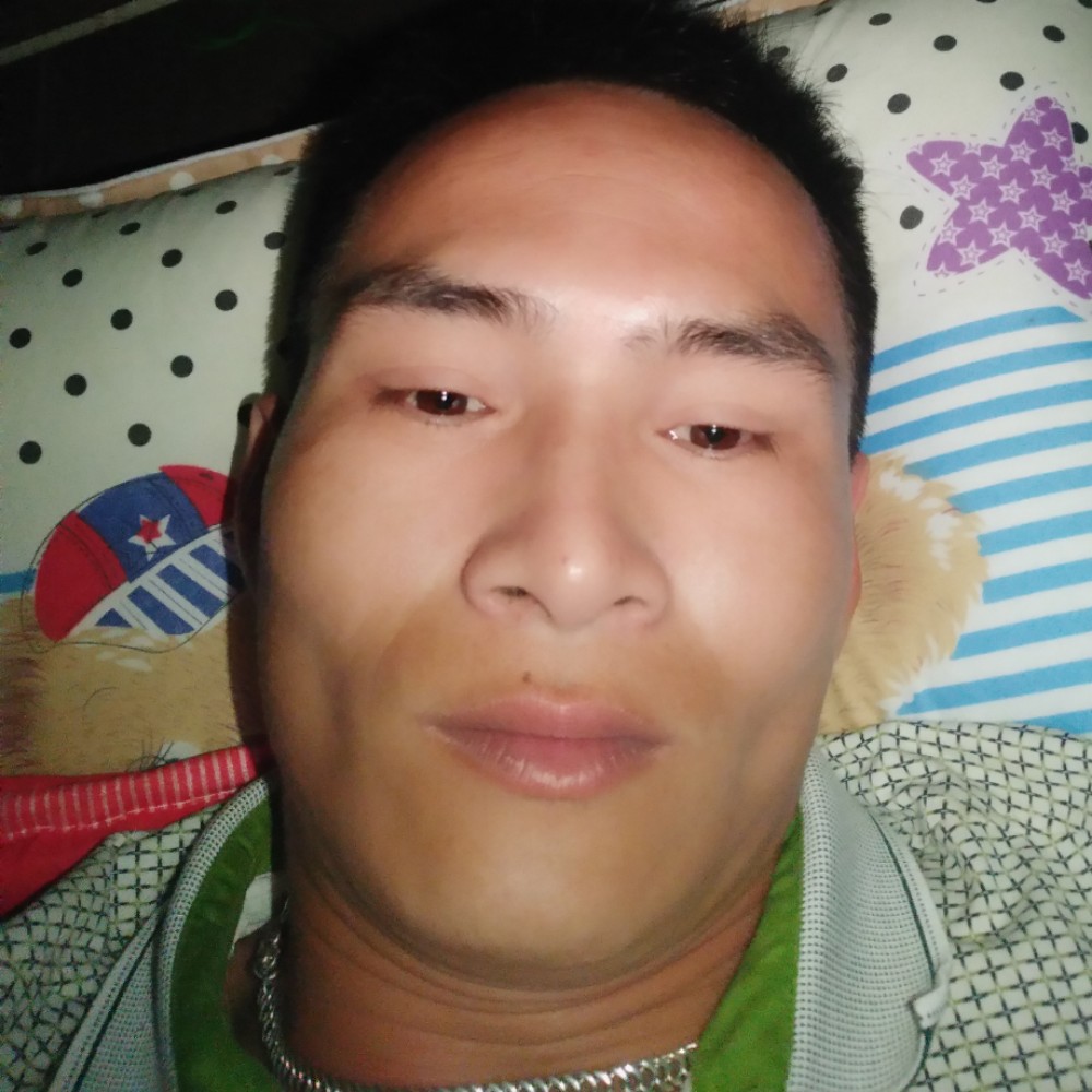 有缘情人的照片
