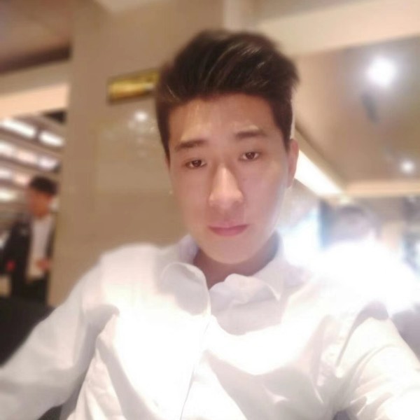 魔镜打高贵的照片