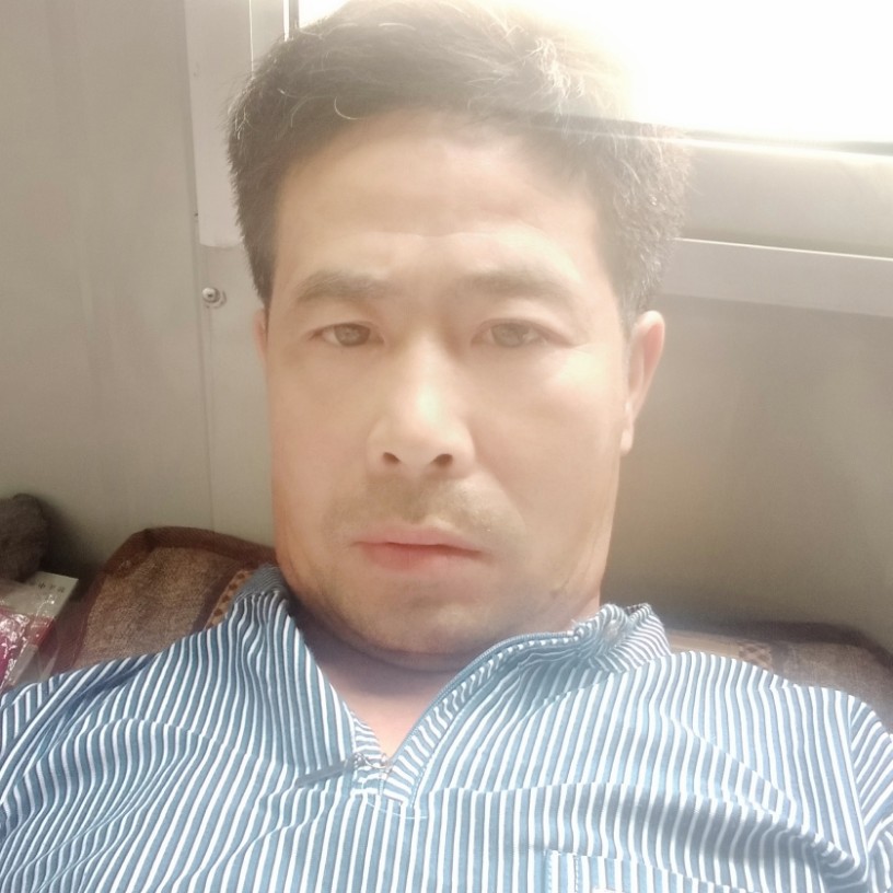 嚓茶爱暴躁的照片