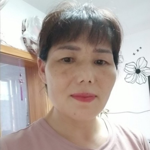 淡然一笑梅的照片
