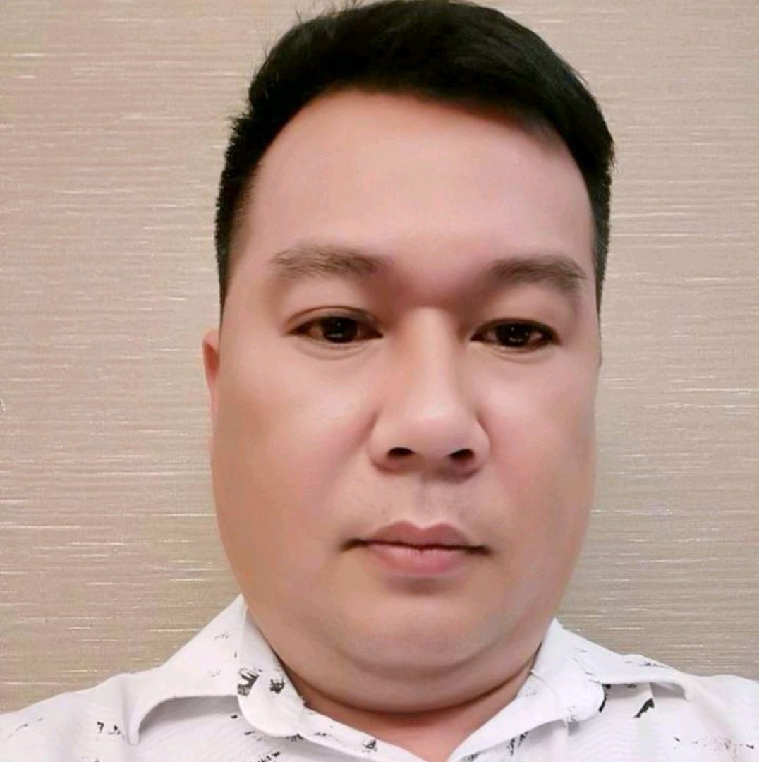 贤惠相许小天鹅的照片