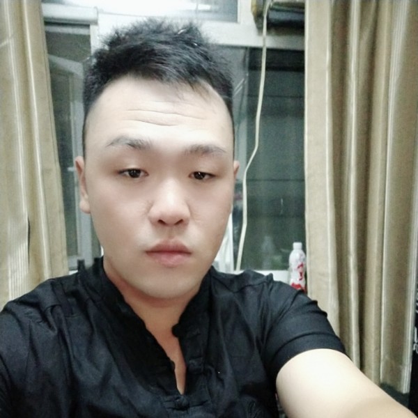 百变小男神的。的照片