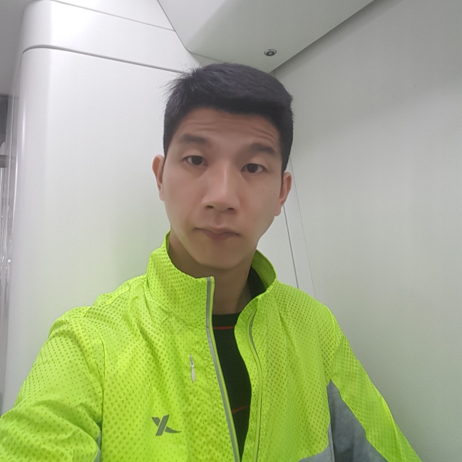 小丸子恬静的照片