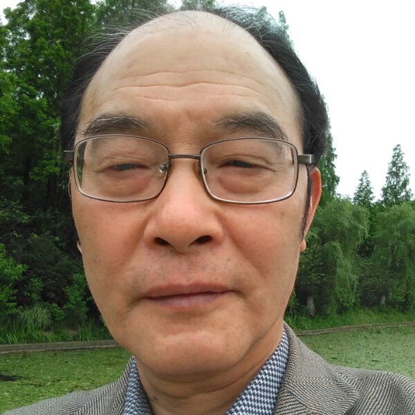 羊牧之的照片