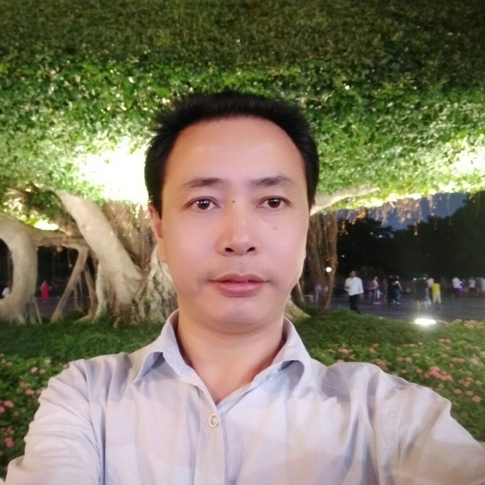 杨书铭的照片
