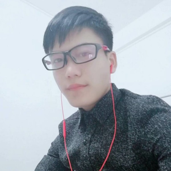 铃铛等待精明的照片