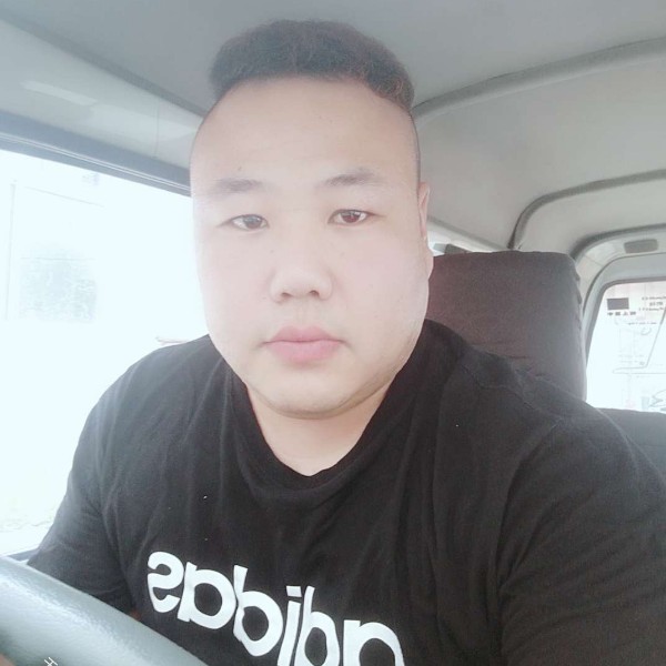 世过静迁的照片