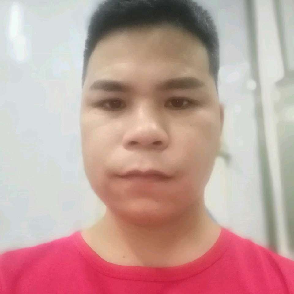 陆亮柱的照片