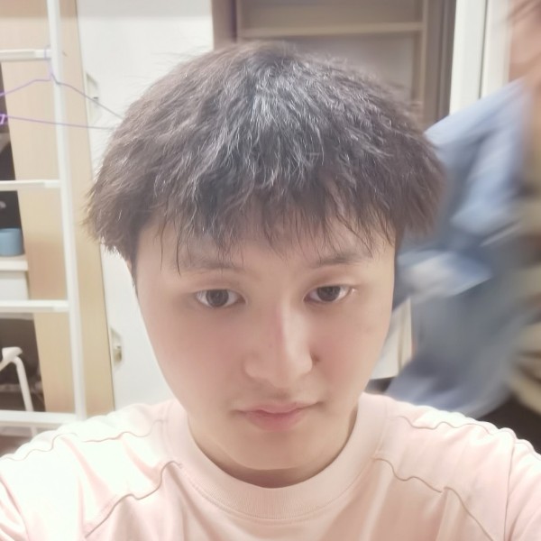 巨人相许迷路的照片