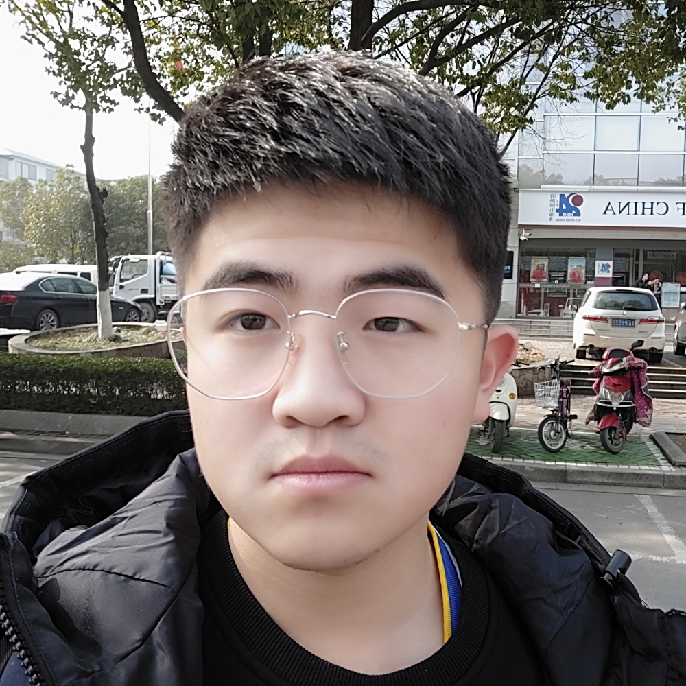 甜甜深拥的照片