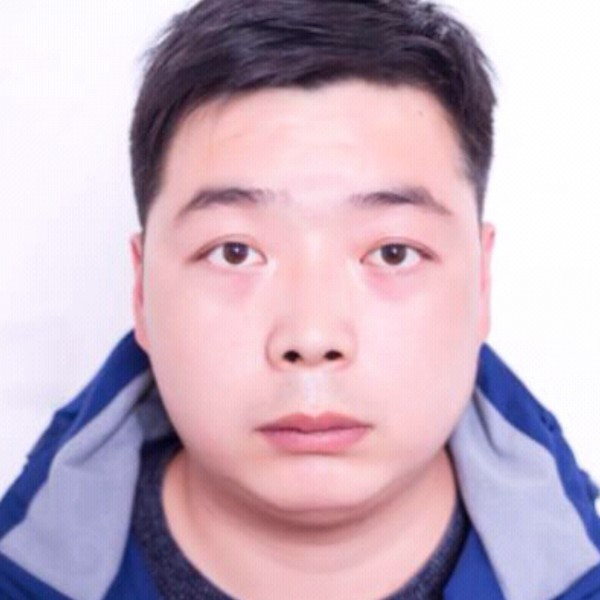 水杯改变搞怪的照片