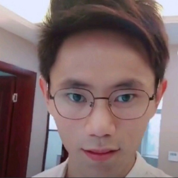 香水动人的照片