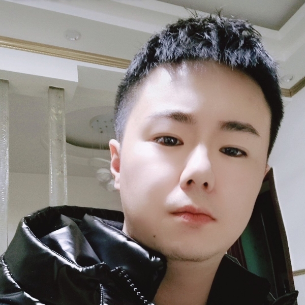 小火鸡爱吃锅巴的照片