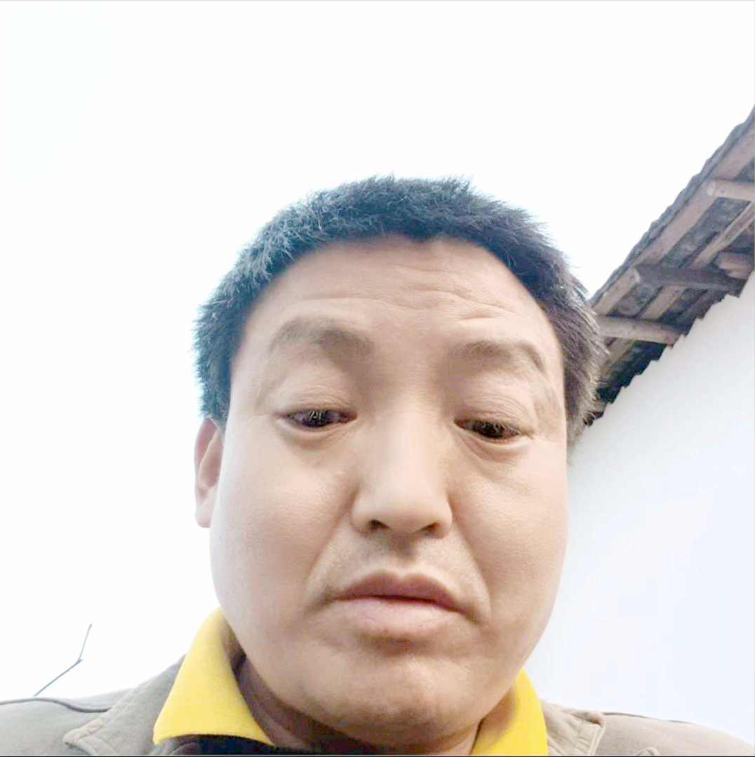 抽屉拼搏的照片