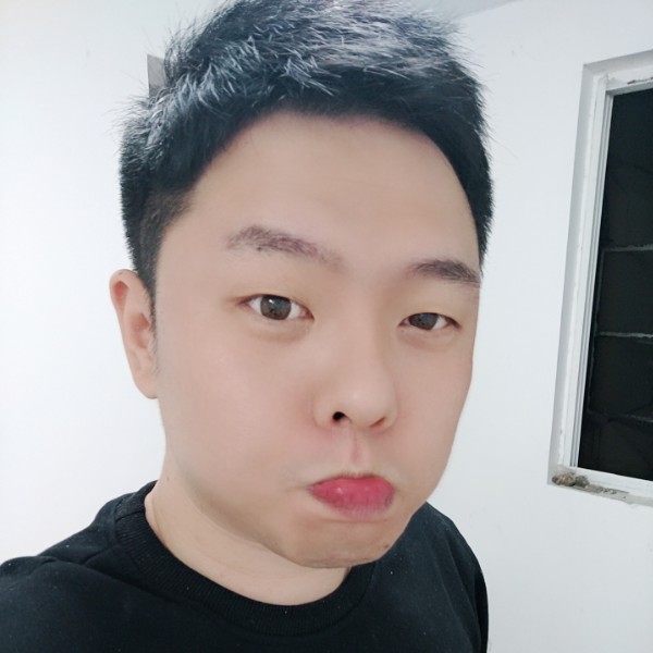 昺~的照片