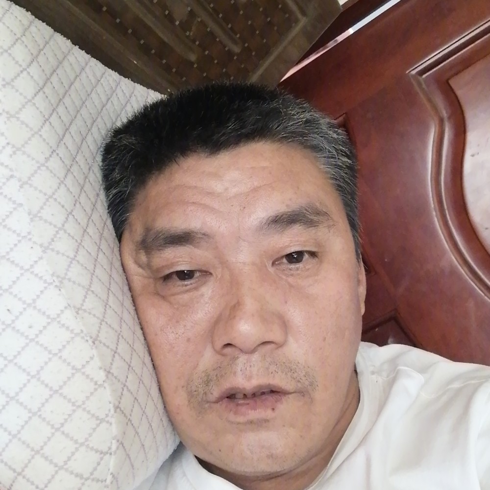 董天龙的照片